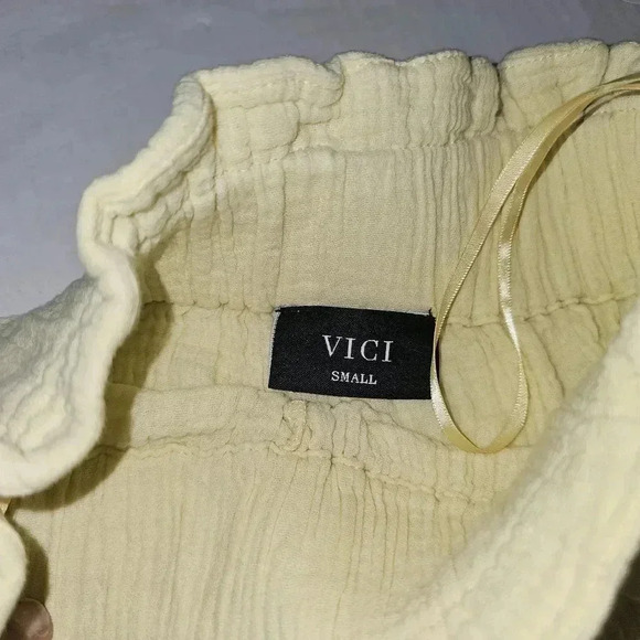 VICI Yellow Paperbag Waist 100% Cotton Womens Shorts‎ Sz Small - Picture 11 of 12